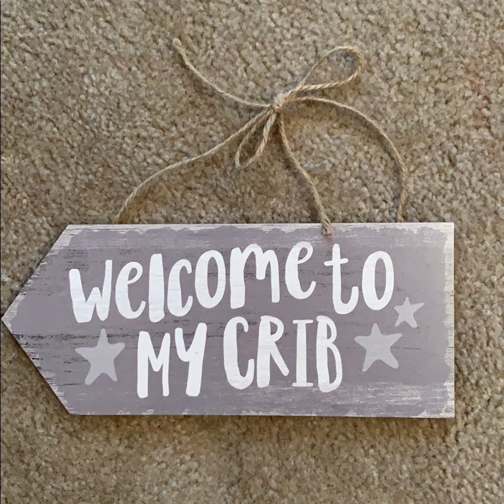 Baby nursery crib sign